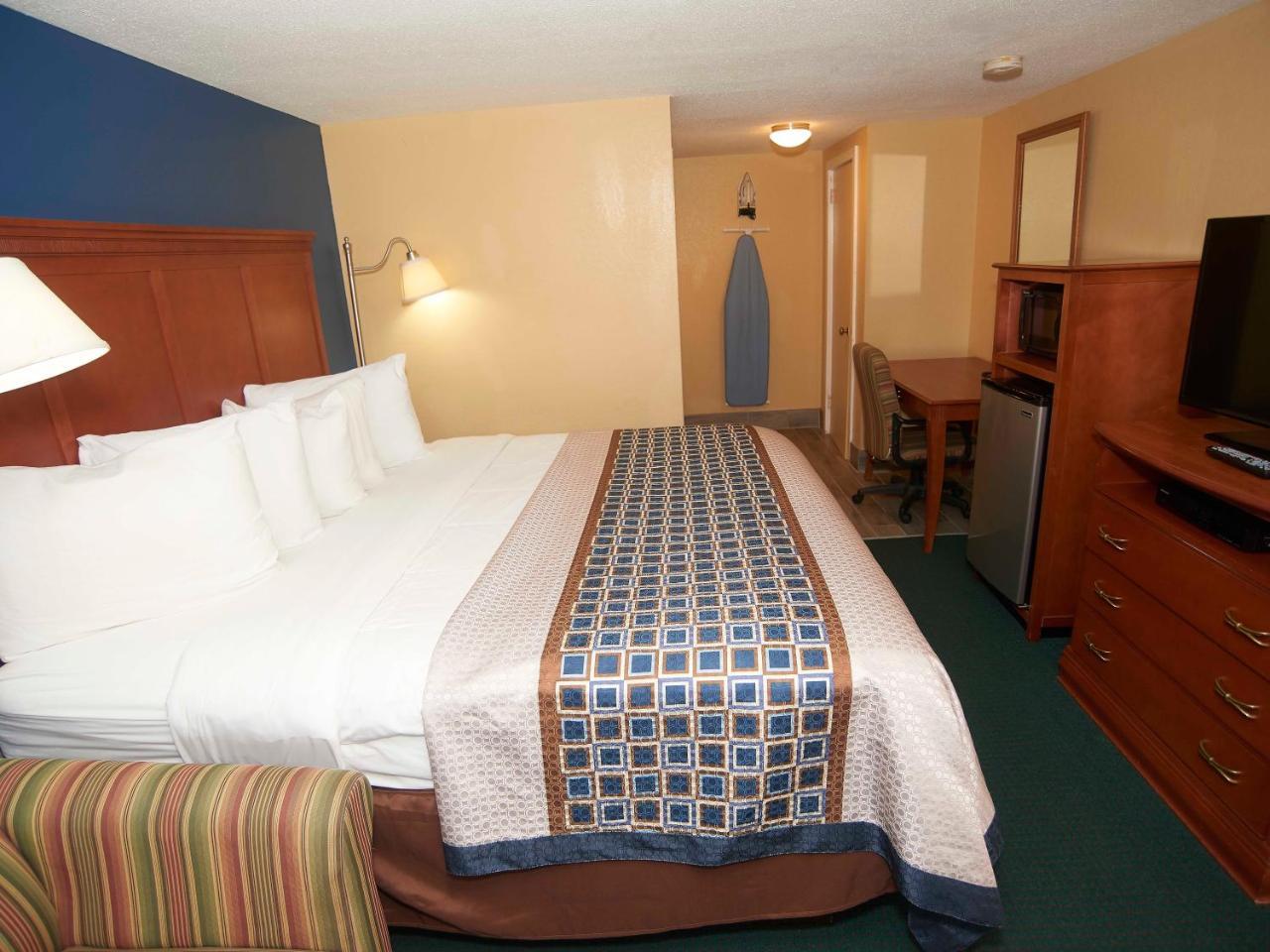 Swiss Chalets Village Inn North Conway Exterior foto